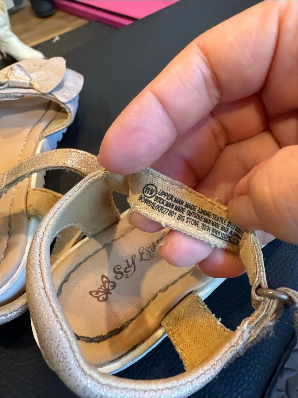 Toddler girls shimmer sandals sz 11M